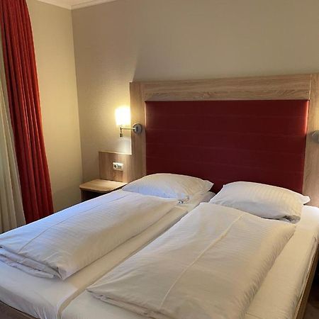 Gasthaus Frorup Hotel Oeversee Bagian luar foto